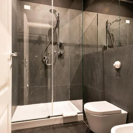 Carlo Con Vasca Idromassaggio Παλέρμο